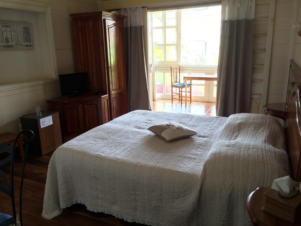 Le Bois Rouge Hotel Cilaos Room photo